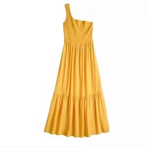 Women’s Nine West One shoulder smocked maxi dress